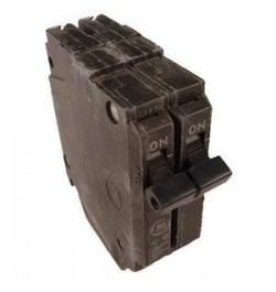 General Electric,Interruptor Termomagnetico THQP 2P 15A 240Vac Enchufable Pastilla 1-2", thqp215, GECTHQP215